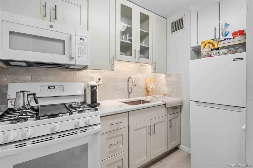7510 Yellowstone Blvd Unit 2H