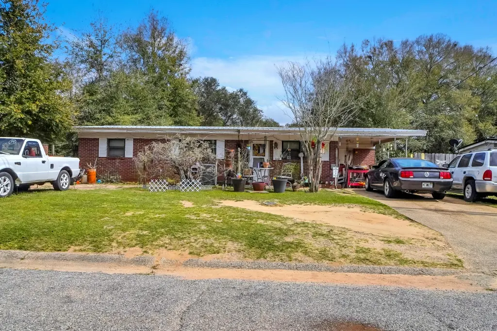 6026 Judy Dr