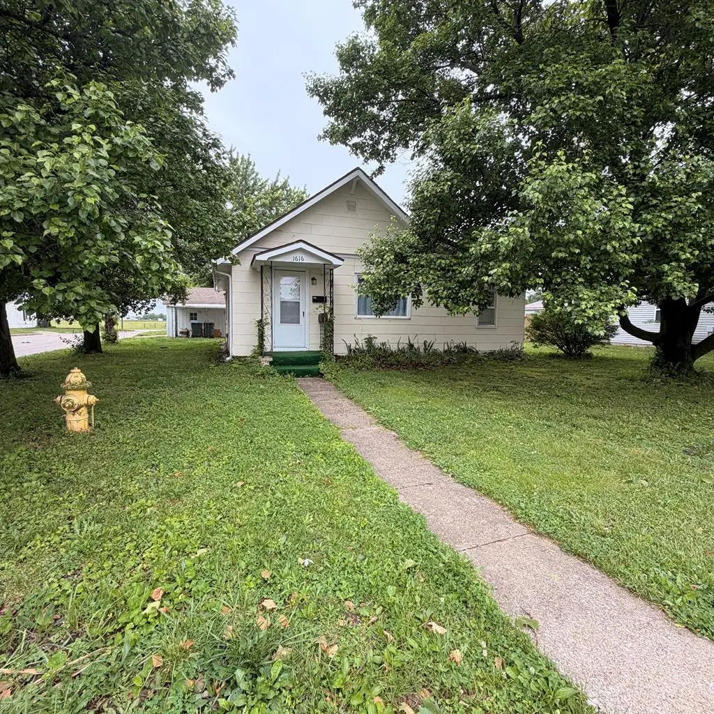 1616 S Porter
