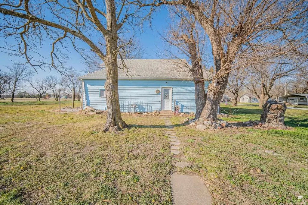 101 S Nebraska St