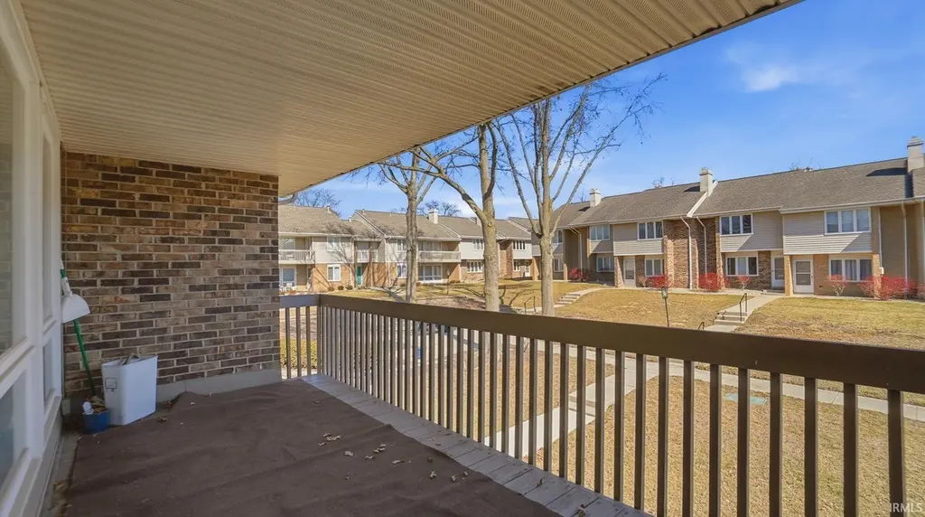 5505 S Wayne Ave Unit C