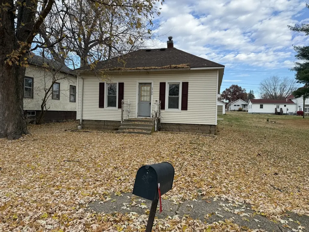 1706 Erie Ave