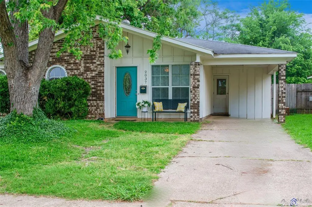 2037 Orbit Dr