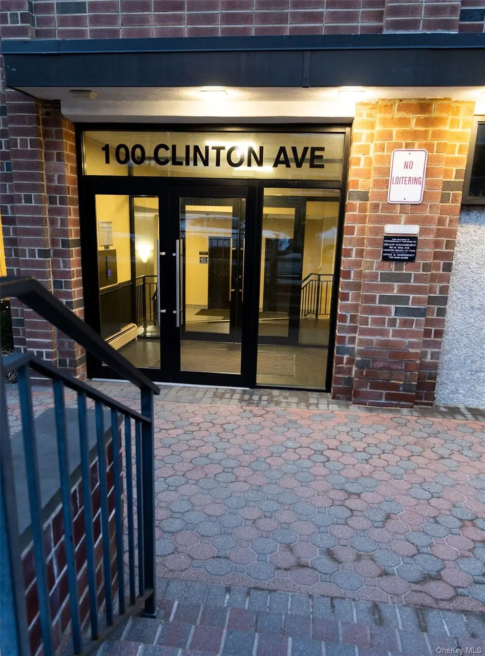 100 Clinton Ave Unit 2E