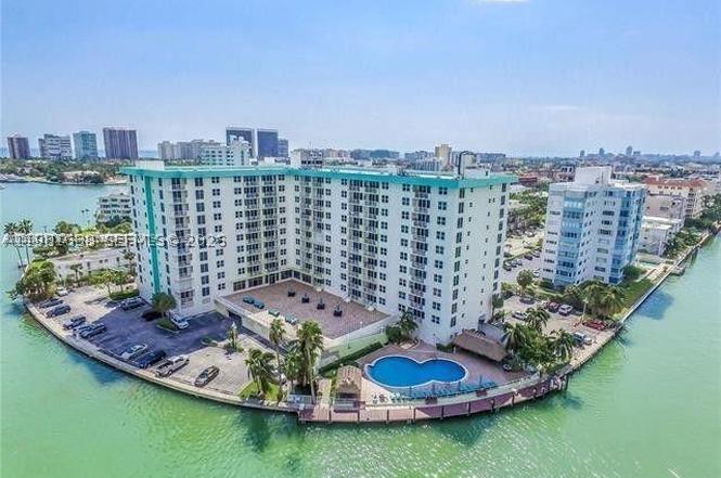 10350 W Bay Harbor Dr Unit 7N