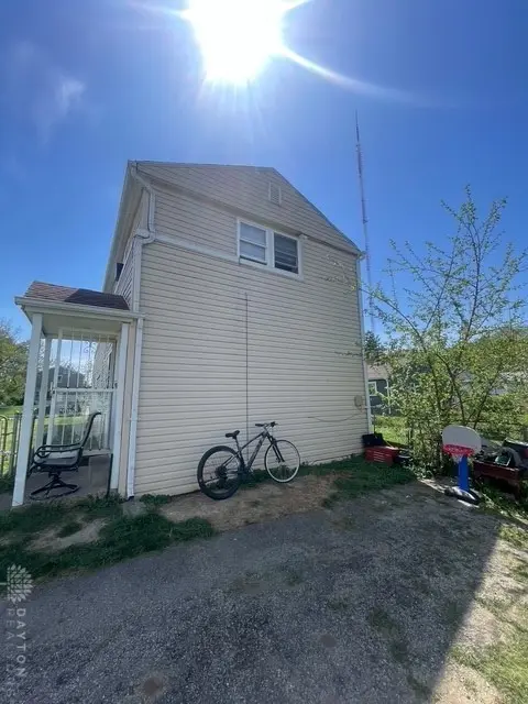 2989 Sage Ave