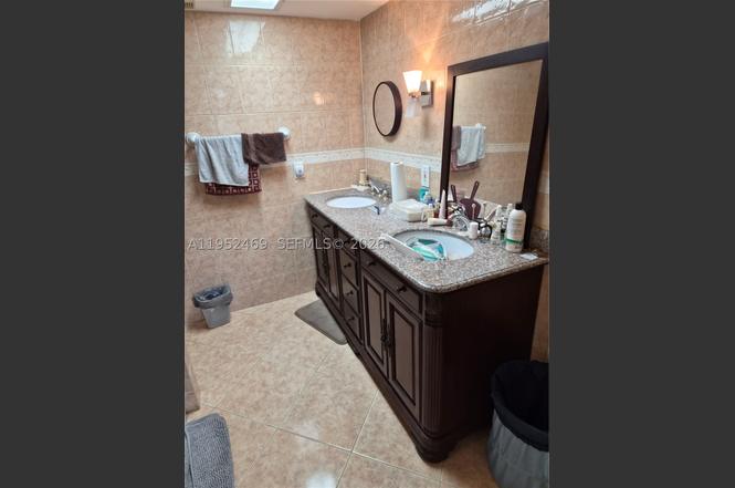 1101 NW 58th Ter #202