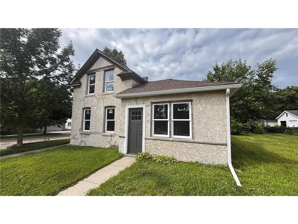 101 N Cedar St