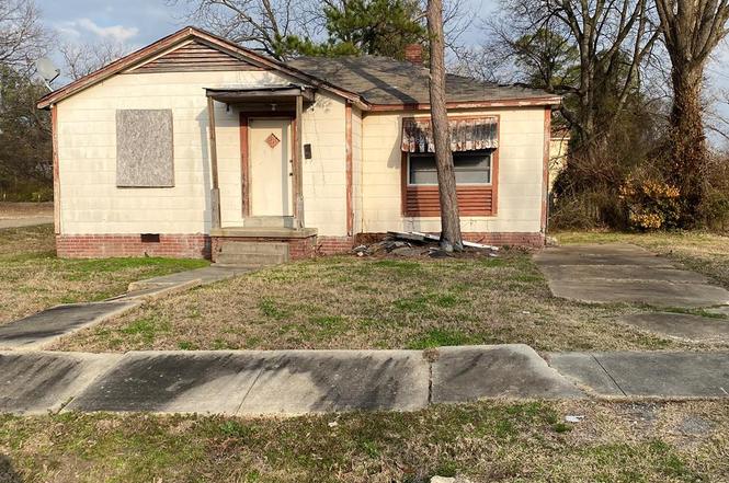 300 S 20th St