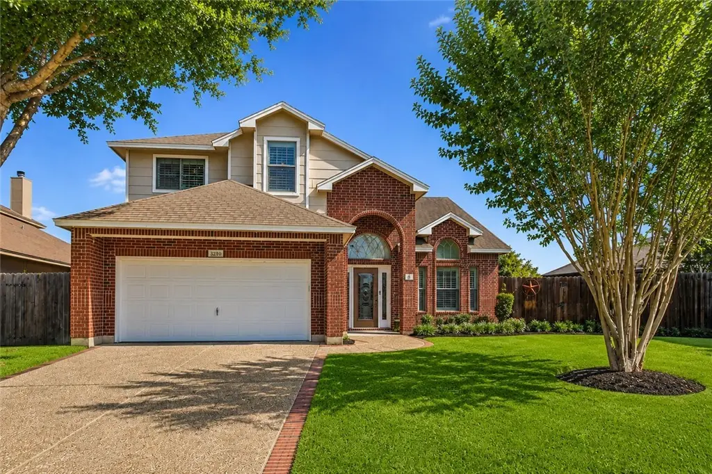 3730 Lake Hawkins