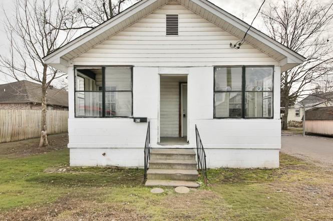 823 Burke Ave