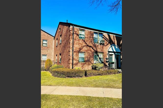 196-58 69th Ave #1
