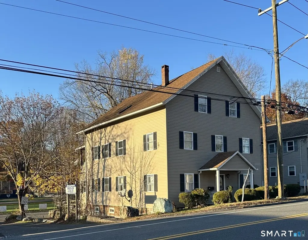 27 N Main St