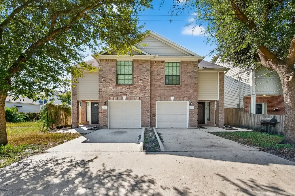 4502 Mallow Unit A, B St