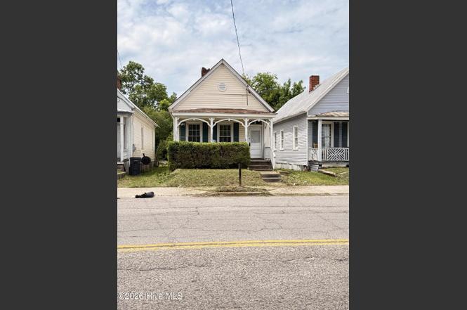 413 Crawford Ave