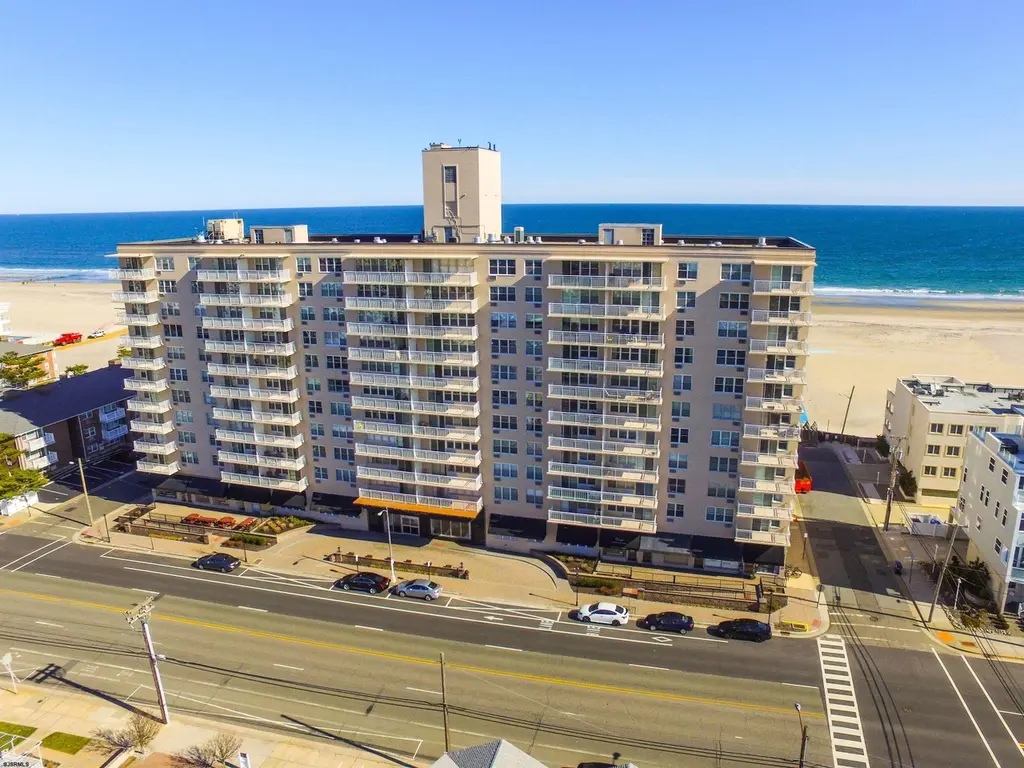 9400 Atlantic Ave #1016
