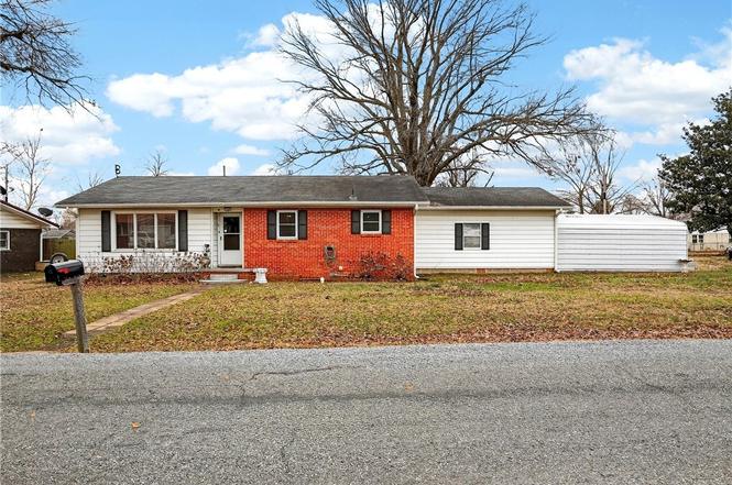 506 Mimosa Dr