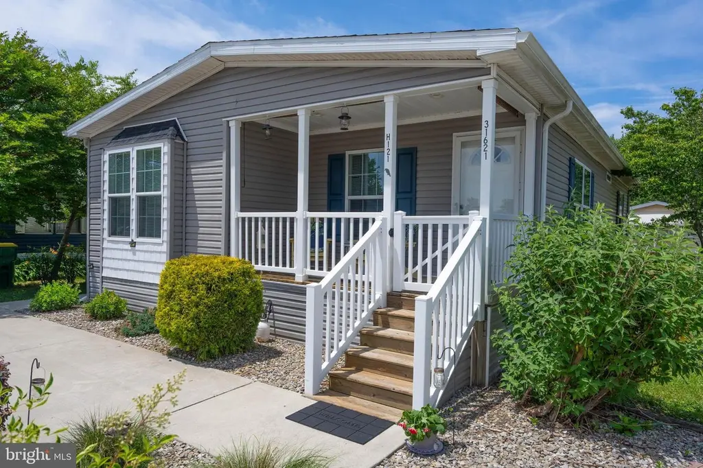 31621 Dogwood Ct