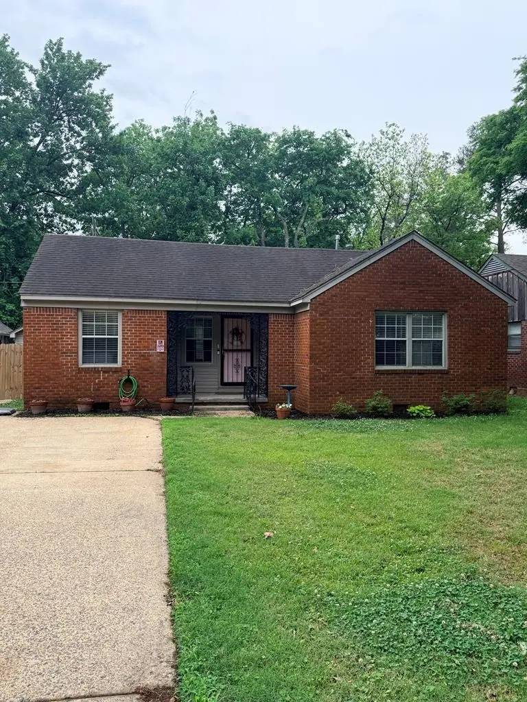 320 S Center St