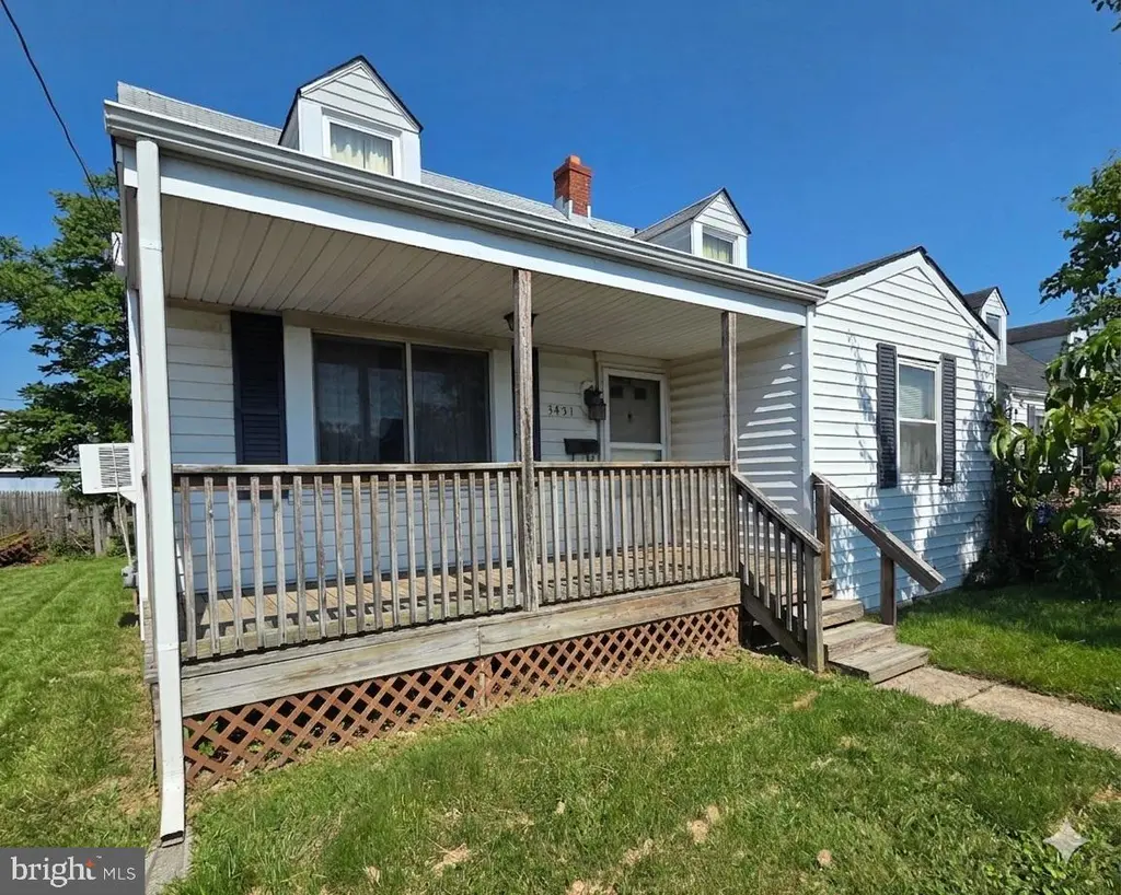 3451 Yardley Dr