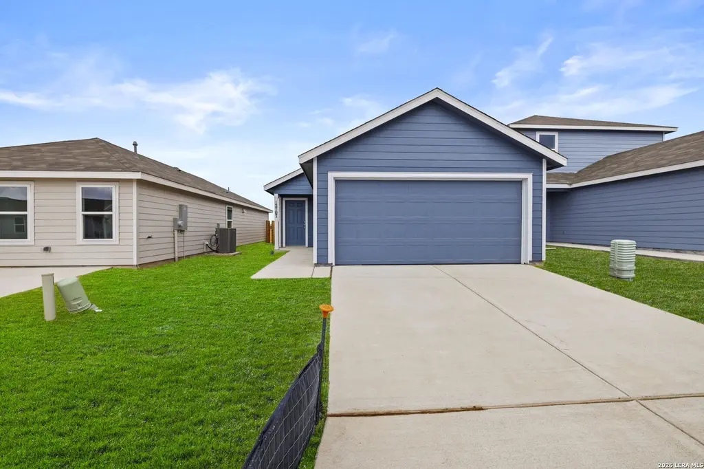 12707 Kathleen St