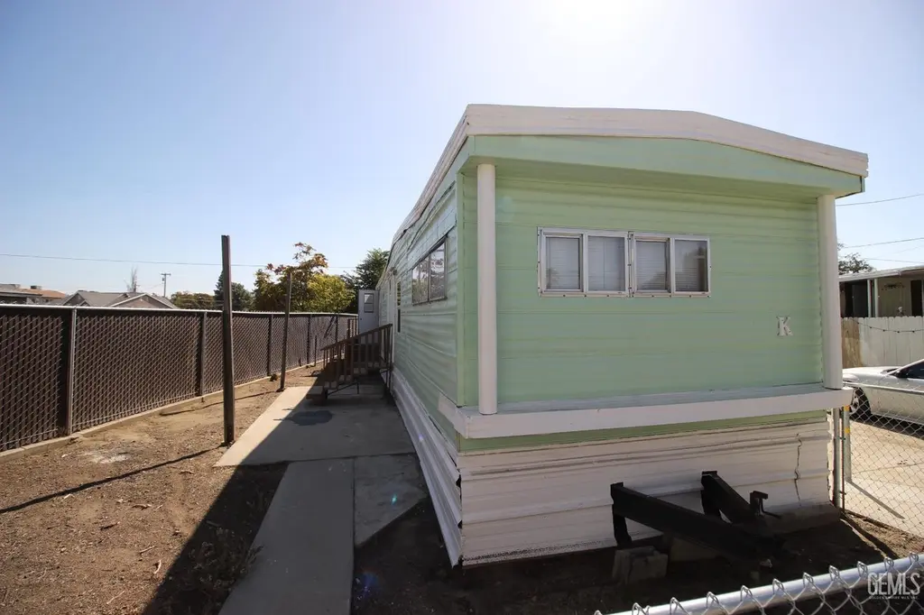 405 McCord Ave Unit K