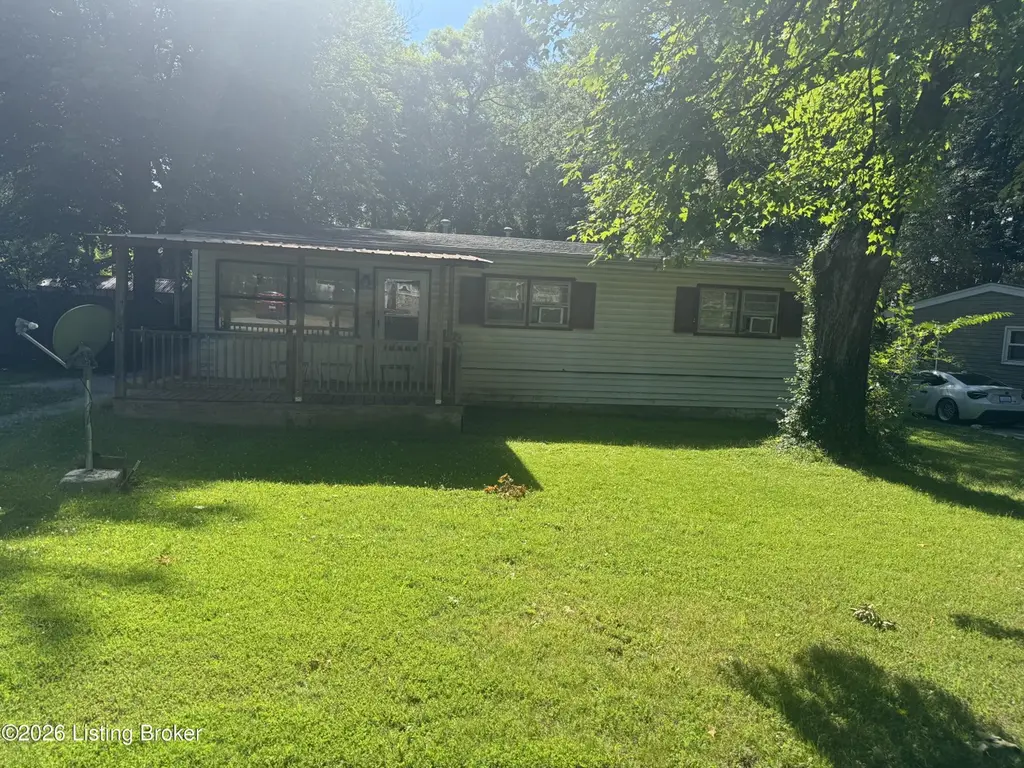 5404 Earlann Dr