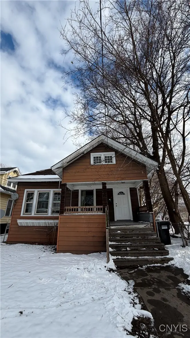 243 Palmer Ave
