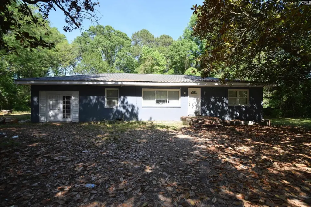 1207 Hampton
