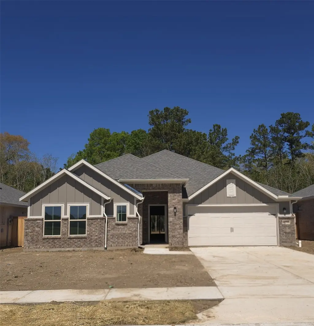 2830 River Juniper Ln