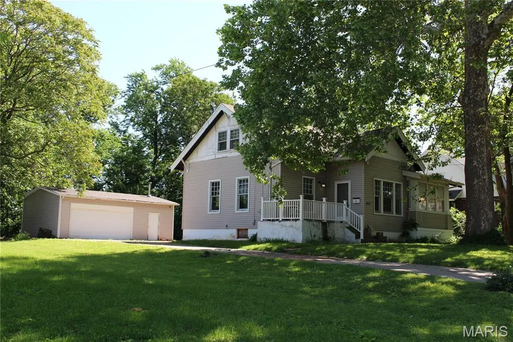 9119 Shelley Ave