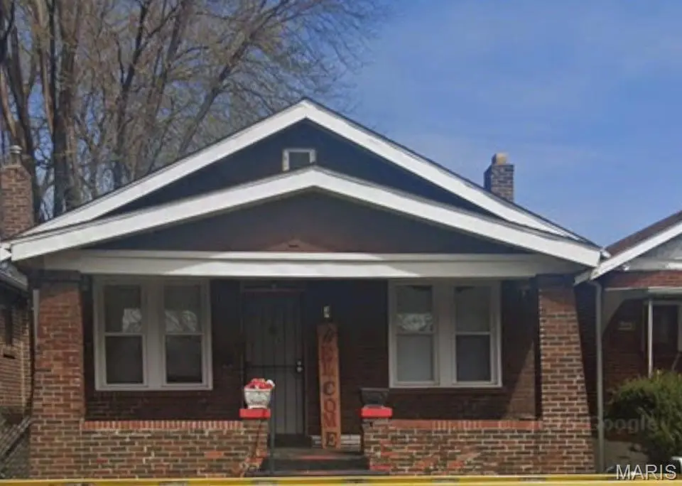 5645 Terry Ave