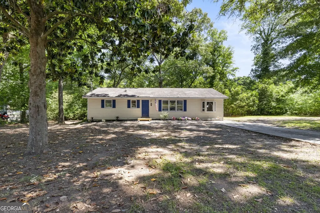 826 Oak Ridge Dr