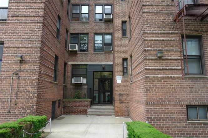 3021 Avenue Z Unit 2G