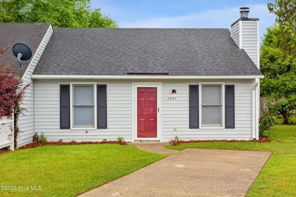 2332 Villa Dr