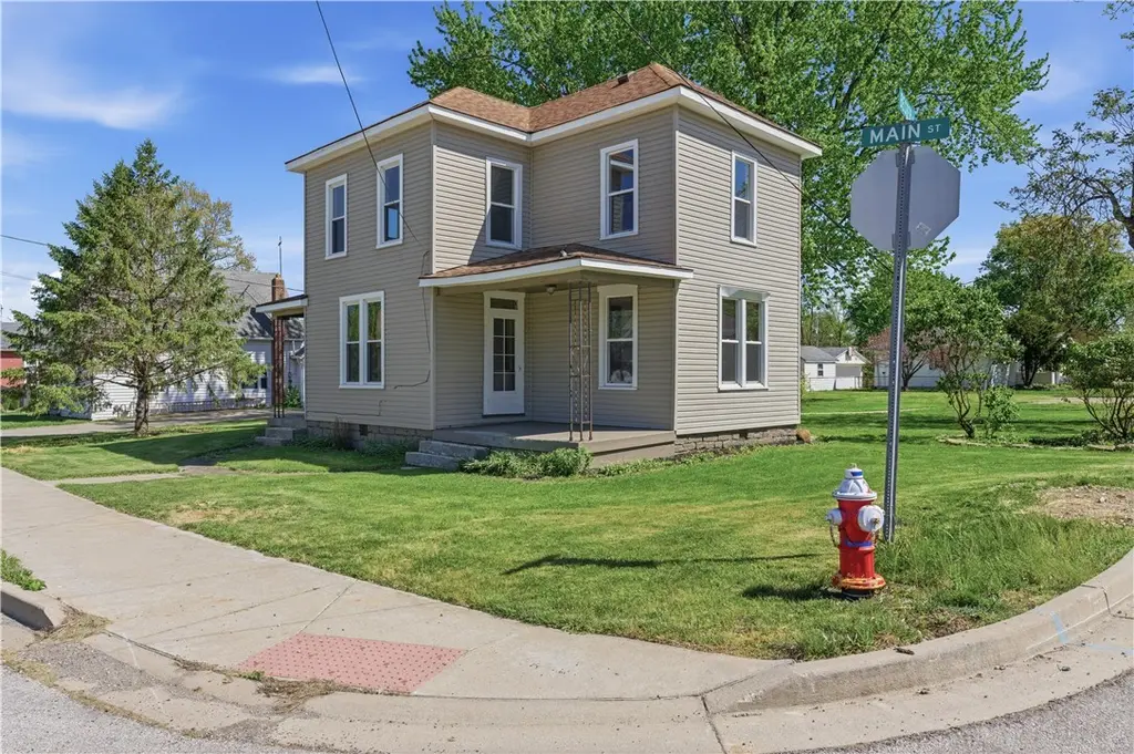 1810 W Main St
