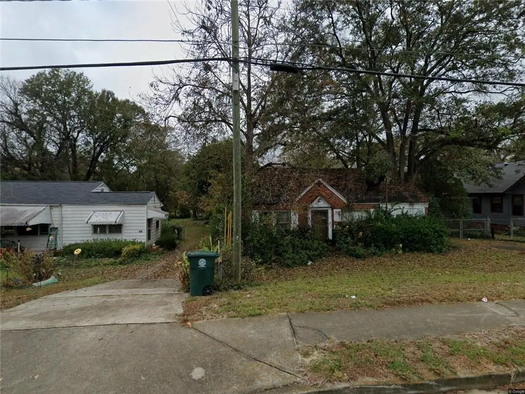 1575 Burton Ave