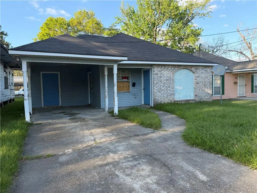 2015 Fairchild St