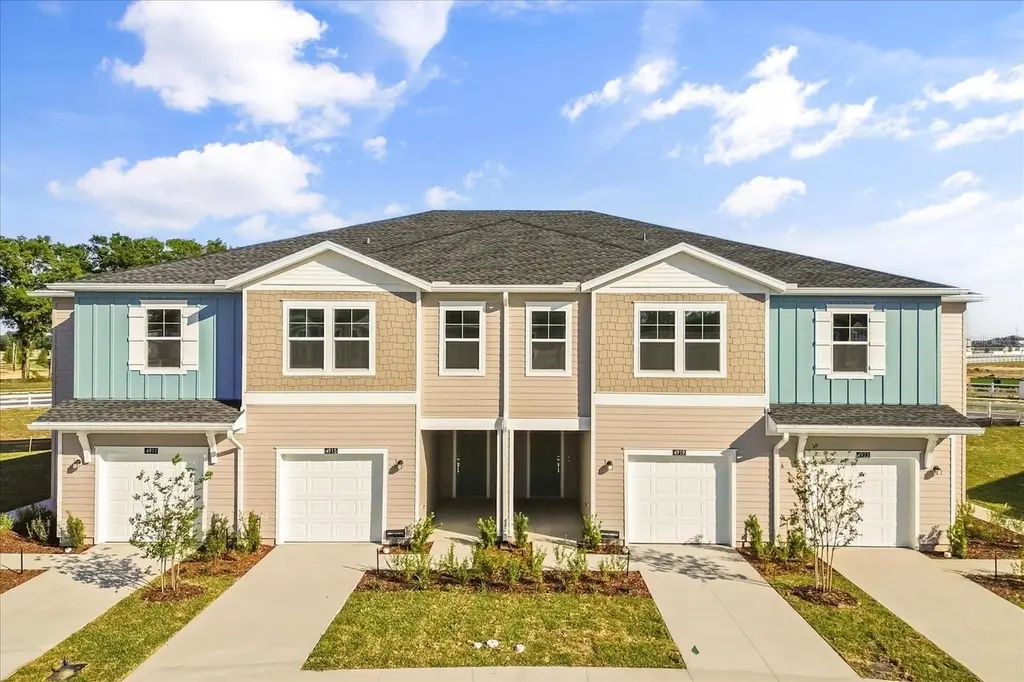 4915 SW 81st Loop