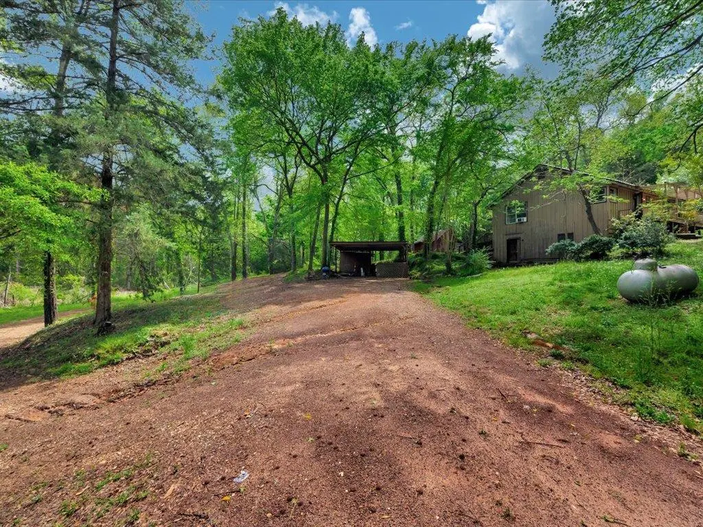 15972 Highway 21 E