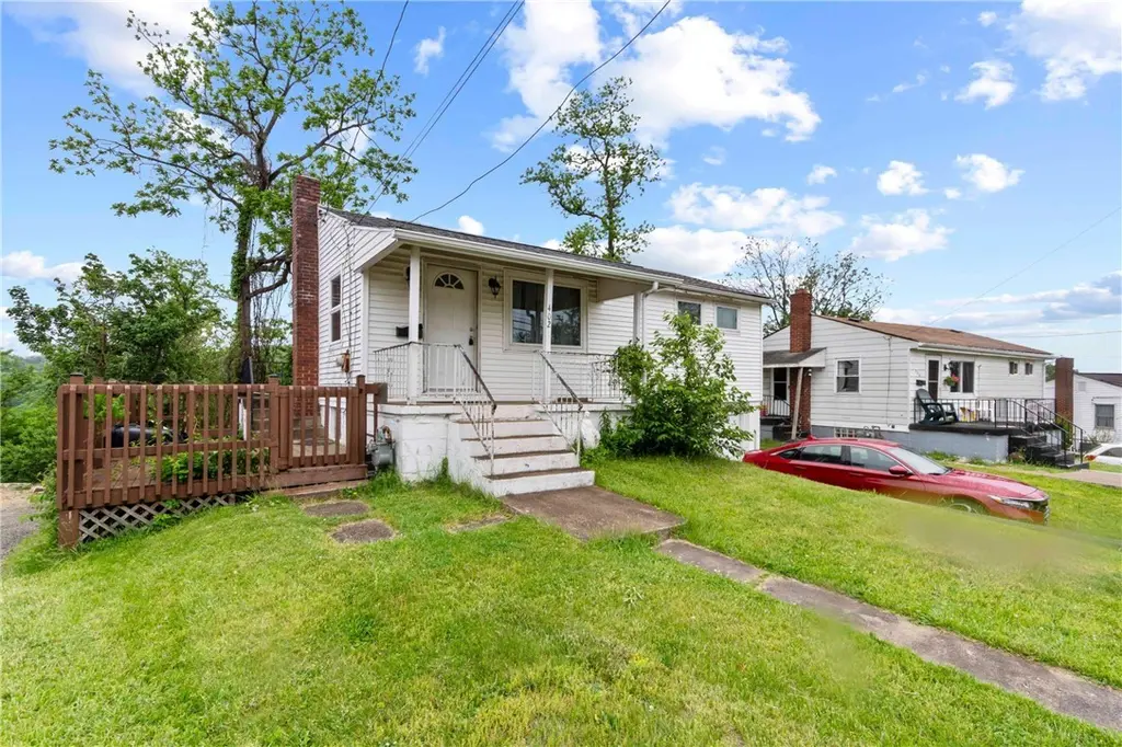 402 Oakhurst Ave