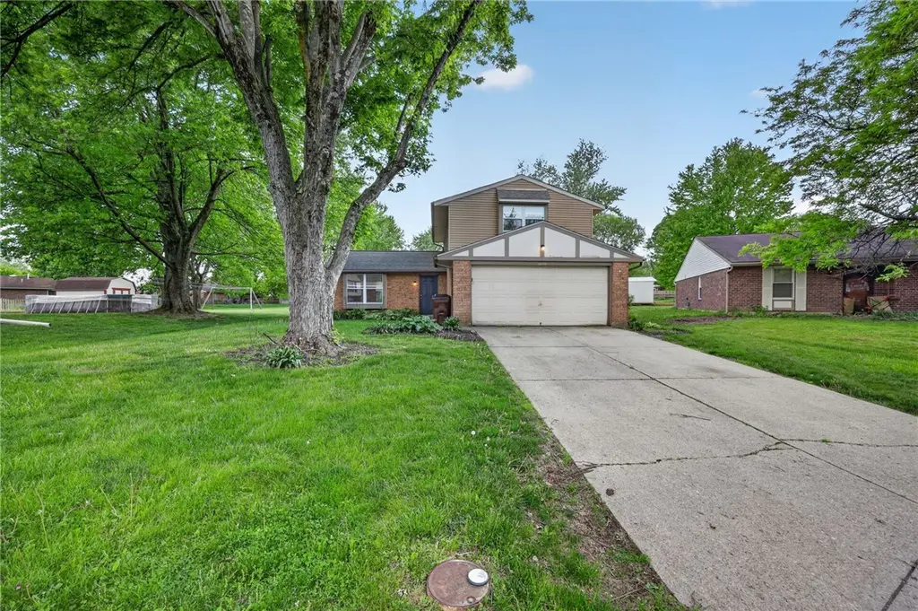 2278 Cross Village Dr