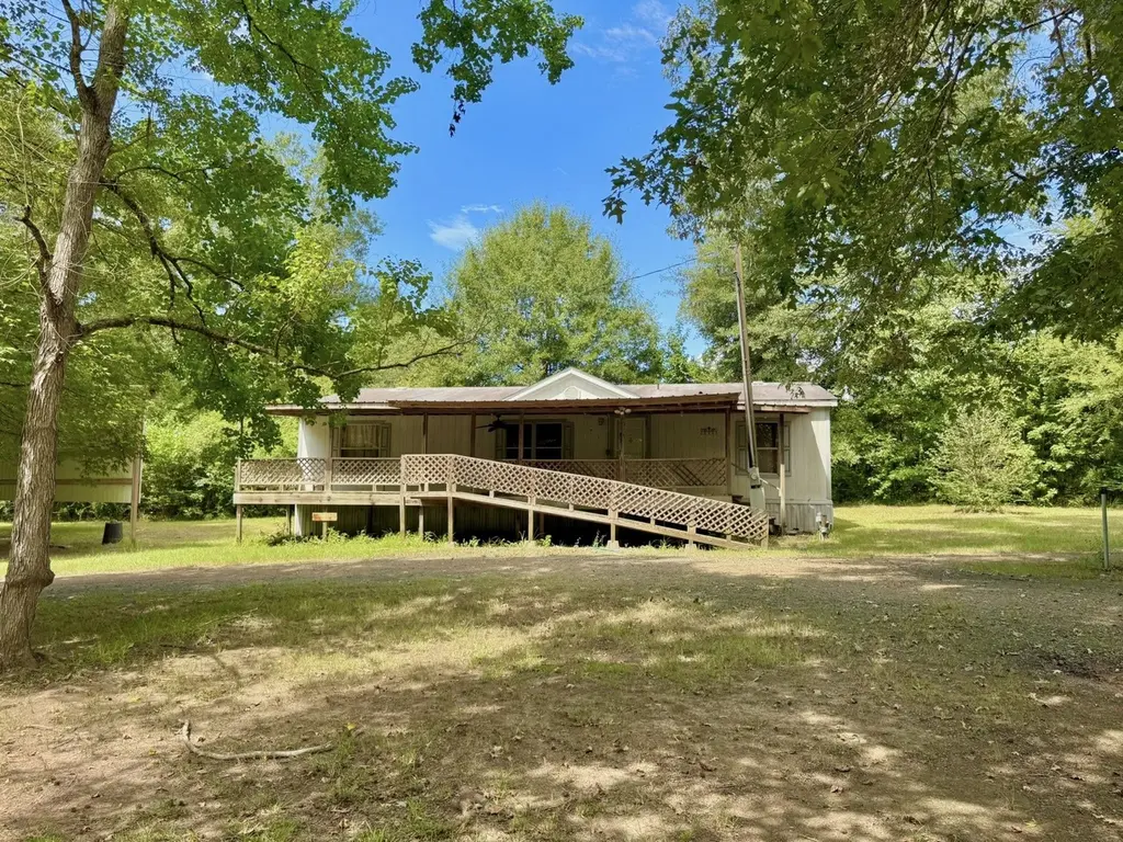 127 County Road 4109