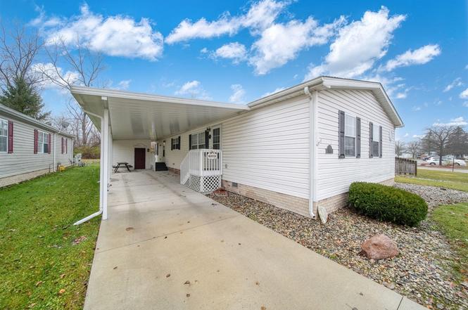 301 Hidden River Dr