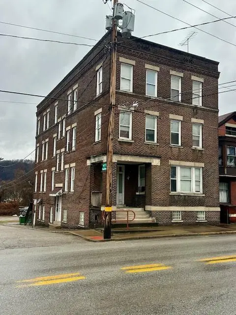 23 Garden Ct