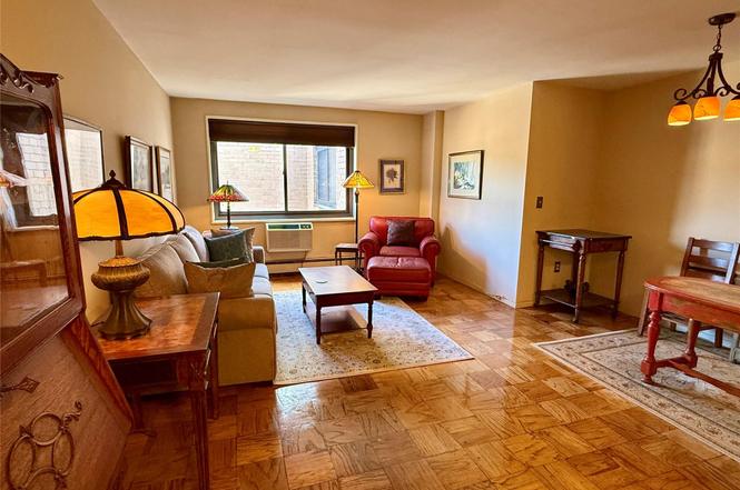 100 E Hartsdale Ave Unit 7RE