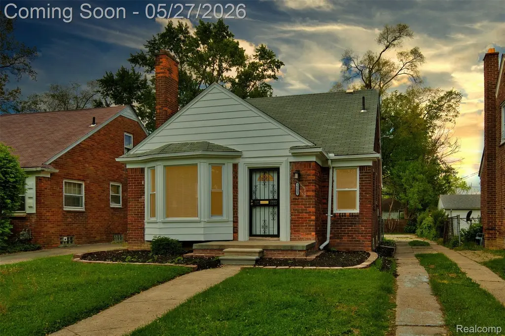 16605 Prevost St