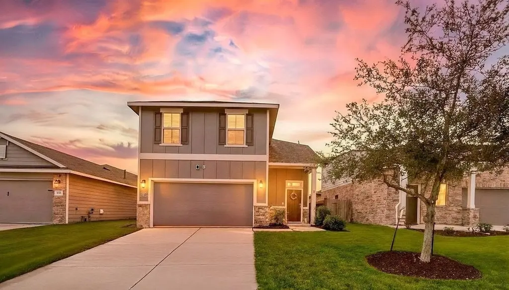 21419 Hawthorn Harvest Cir