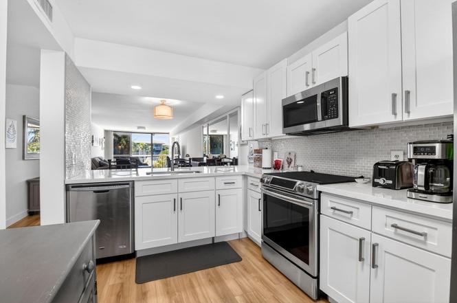 2701 Village Blvd #303