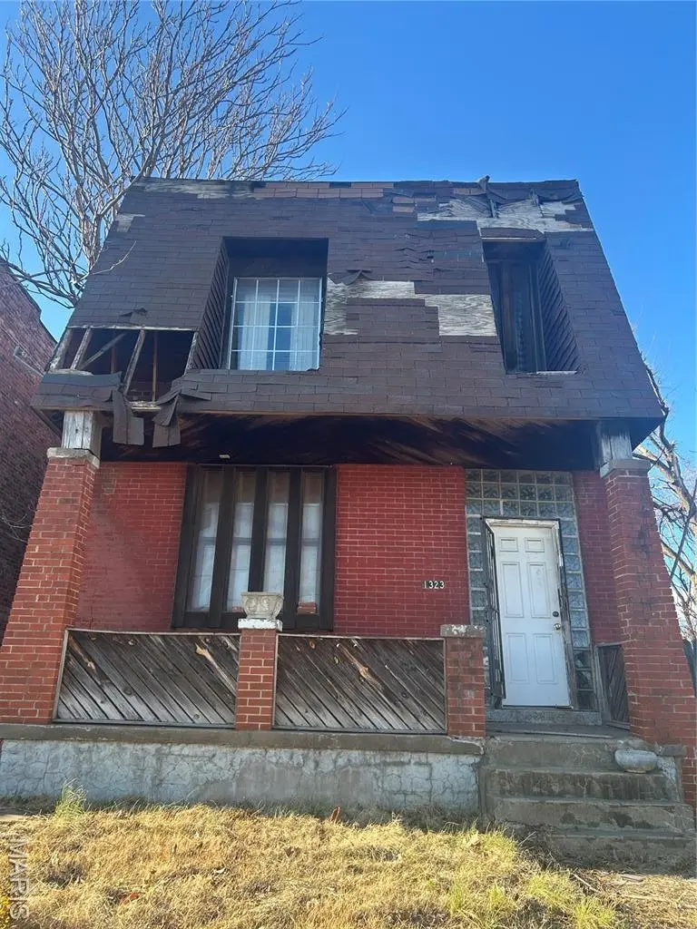 1323 N Taylor Ave